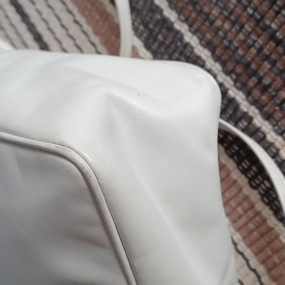 Vintage Ferragamo  crossbody - Picture 8 of 16